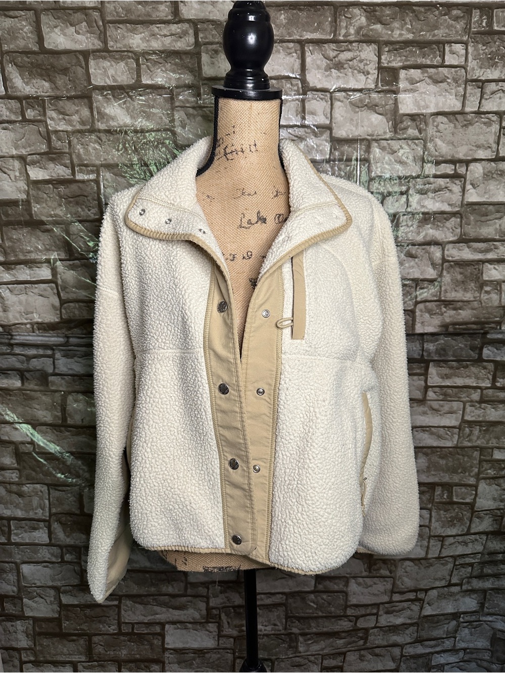 The North Face Women's Cream Sherpa Jacket with Tan Trim - Picture 2 of 14